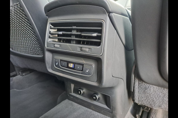 Audi Q7 55 TFSI e quattro Pro Line Plus S-line | Matrix LED | Luchtvering | Trekhaak | Leder | Keyless | HUD | Camera | ACC |