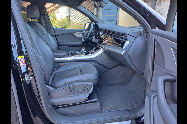 Audi Q7 55 TFSI e quattro Pro Line Plus S-line | Matrix LED | Luchtvering | Trekhaak | Leder | Keyless | HUD | Camera | ACC |