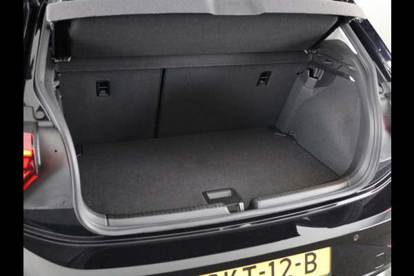 Volkswagen Polo 1.0 TSI Life Edition 95 pk | Verlengde garantie | Navigatie via App | Parkeersensoren achter | Achteruitrijcamera | Adaptieve cruise control |