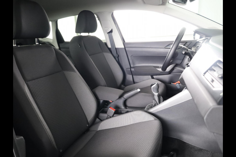 Volkswagen Polo 1.0 TSI Life Edition 95 pk | Verlengde garantie | Navigatie via App | Parkeersensoren achter | Achteruitrijcamera | Adaptieve cruise control |