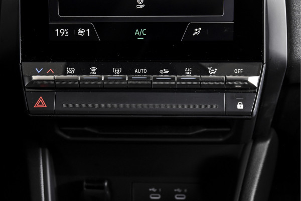 Renault Captur 1.3 mild hybrid 160 techno | Dig. Cockpit | Cruise | PDC | Camera | App. Connect | ECC | DAB | LM 18" | 0041