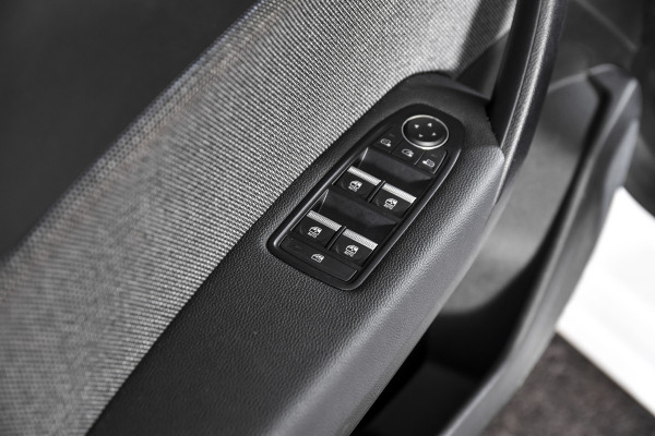 Renault Captur 1.3 mild hybrid 160 techno | Dig. Cockpit | Cruise | PDC | Camera | App. Connect | ECC | DAB | LM 18" | 0041