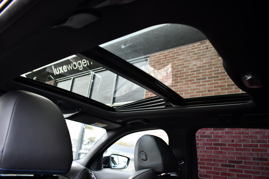 BMW 3 Serie Touring 330e M-Sport Pano HUD El-zetels laser-LED Camera