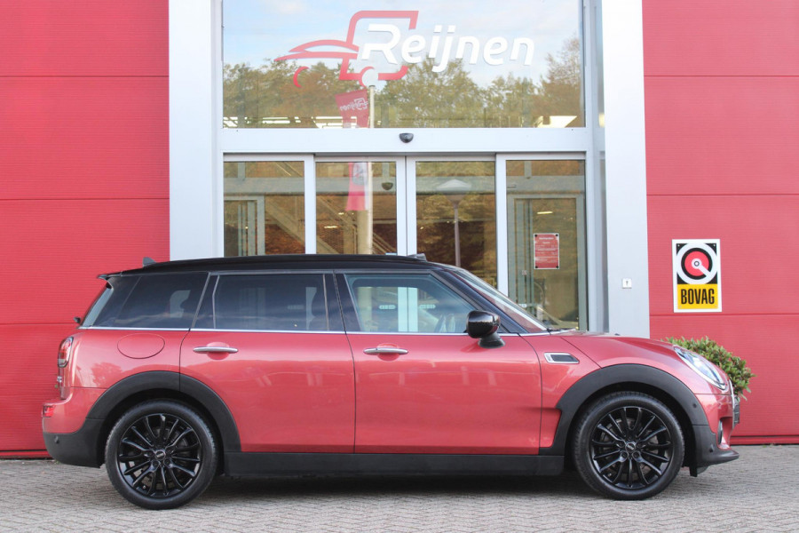MINI Clubman 1.5 136PK COOPER CHILI AUTOMAAT | PANORAMISCH SCHUIF/KANTELDAK | NAVIGATIE | LEDEREN BEKLEDING | STOELVERWARMING | 17" LICHTMETALEN VELGEN | UNION JACK ACHTER LICHTEN | KEYLESS ENTRY / START |