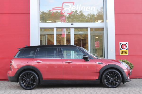 MINI Clubman 1.5 136PK COOPER CHILI AUTOMAAT | PANORAMISCH SCHUIF/KANTELDAK | NAVIGATIE | LEDEREN BEKLEDING | STOELVERWARMING | 17" LICHTMETALEN VELGEN | UNION JACK ACHTER LICHTEN | KEYLESS ENTRY / START |