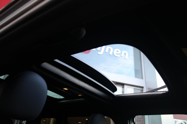 MINI Clubman 1.5 136PK COOPER CHILI AUTOMAAT | PANORAMISCH SCHUIF/KANTELDAK | NAVIGATIE | LEDEREN BEKLEDING | STOELVERWARMING | 17" LICHTMETALEN VELGEN | UNION JACK ACHTER LICHTEN | KEYLESS ENTRY / START |