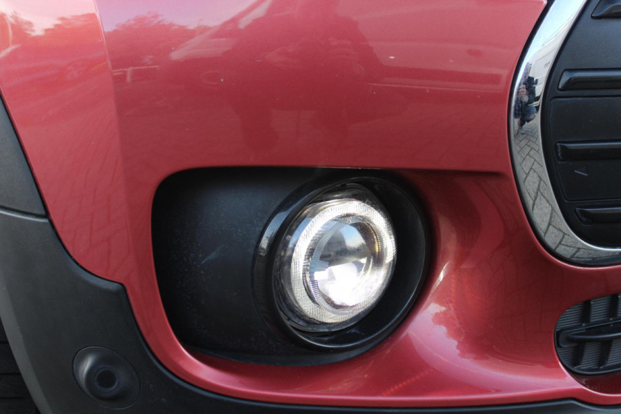 MINI Clubman 1.5 136PK COOPER CHILI AUTOMAAT | PANORAMISCH SCHUIF/KANTELDAK | NAVIGATIE | LEDEREN BEKLEDING | STOELVERWARMING | 17" LICHTMETALEN VELGEN | UNION JACK ACHTER LICHTEN | KEYLESS ENTRY / START |