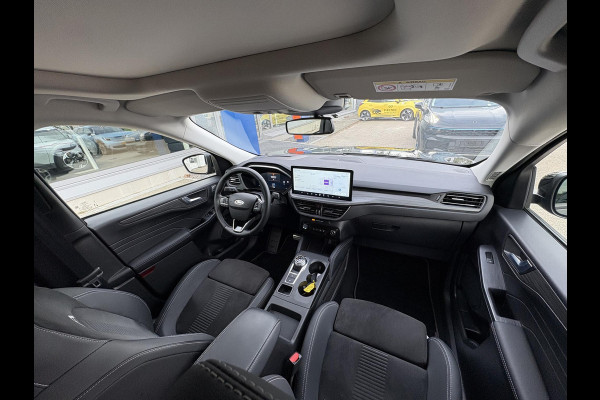 Ford Kuga 2.5 FHEV Active X 190pk | Driver Assistance Pack | Technology Pack | Panoramadak | All Weather Banden | Geen stekker nodig