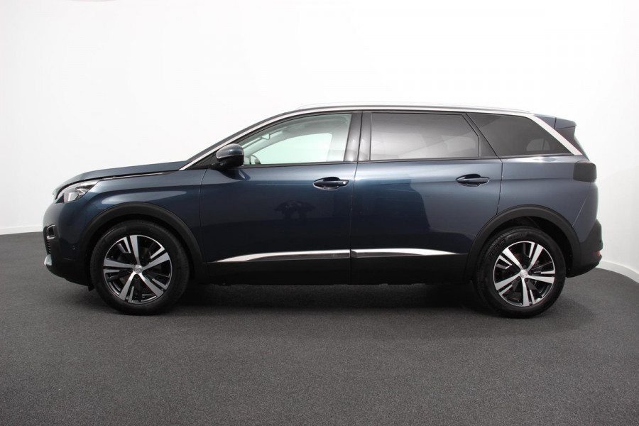 Peugeot 5008 1.2 PureTech 130pk Automaat Allure Navigatie Climate Control 7 Zits Virtual Cockpit Apple Carplay/Android Auto Keyless Entry Stoelverwarming Camera Cruise Control Elektrische Achterklep