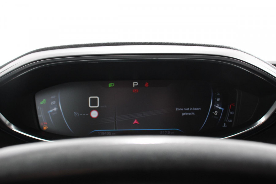 Peugeot 5008 1.2 PureTech 130pk Automaat Allure Navigatie Climate Control 7 Zits Virtual Cockpit Apple Carplay/Android Auto Keyless Entry Stoelverwarming Camera Cruise Control Elektrische Achterklep