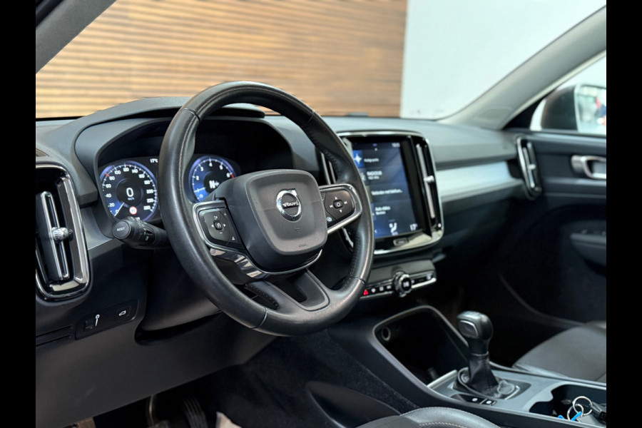 Volvo XC40 1.5 T3 Momentum | Adaptive Cruise Control | Navigatie | Half Leer | Camera