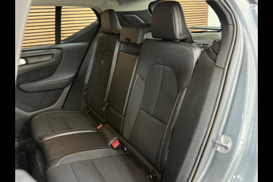 Volvo XC40 1.5 T3 Momentum | Adaptive Cruise Control | Navigatie | Half Leer | Camera