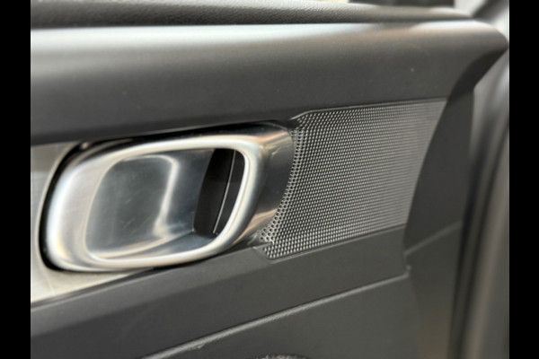 Volvo XC40 1.5 T3 Momentum | Adaptive Cruise Control | Navigatie | Half Leer | Camera