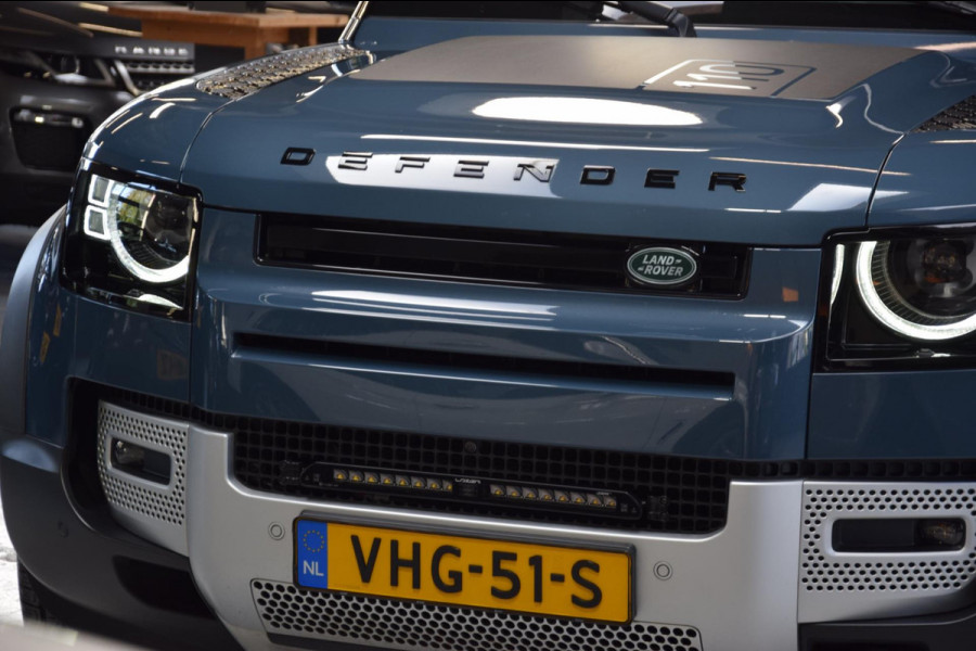 Land Rover Defender 2.0 D240 110 HSE Grijs kenteken|Navi|ACC|Ijskast|Org.NL|241pk! Land Rover Defender 2.0 D240 110 HSE Grijs kenteken|Navi|ACC|Ijskast|Org.NL|241pk!