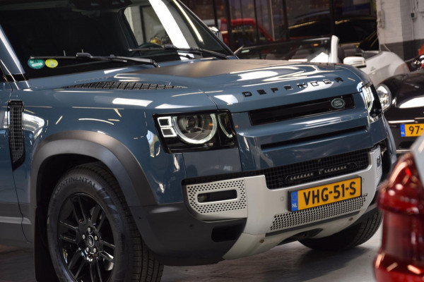Land Rover Defender 2.0 D240 110 HSE Grijs kenteken|Navi|ACC|Ijskast|Org.NL|241pk! Land Rover Defender 2.0 D240 110 HSE Grijs kenteken|Navi|ACC|Ijskast|Org.NL|241pk!