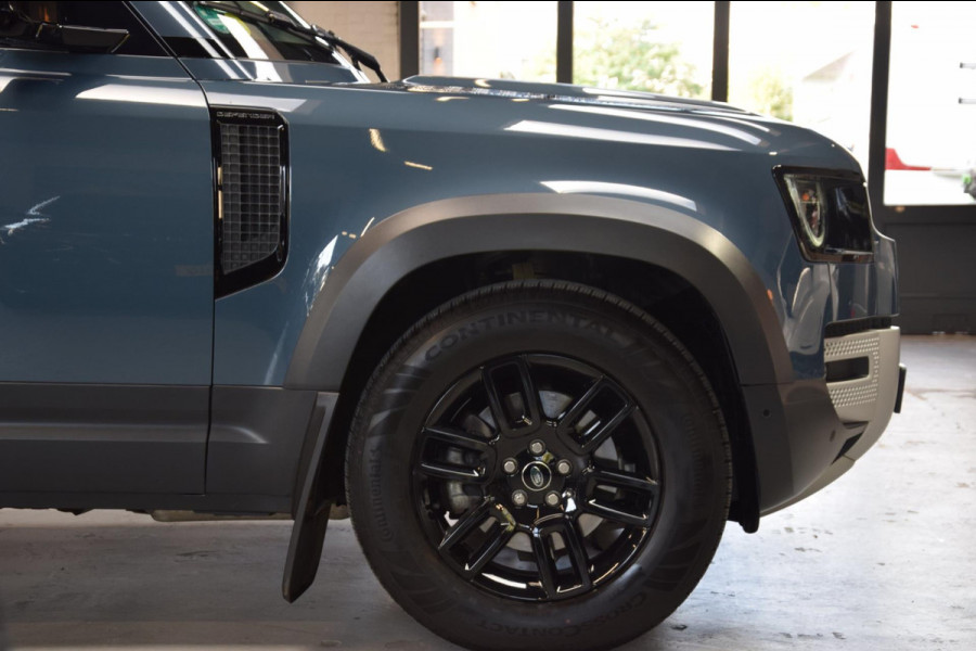 Land Rover Defender 2.0 D240 110 HSE Grijs kenteken|Navi|ACC|Ijskast|Org.NL|241pk! Land Rover Defender 2.0 D240 110 HSE Grijs kenteken|Navi|ACC|Ijskast|Org.NL|241pk!