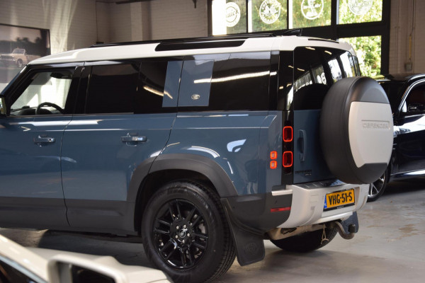 Land Rover Defender 2.0 D240 110 HSE Grijs kenteken|Navi|ACC|Ijskast|Org.NL|241pk! Land Rover Defender 2.0 D240 110 HSE Grijs kenteken|Navi|ACC|Ijskast|Org.NL|241pk!