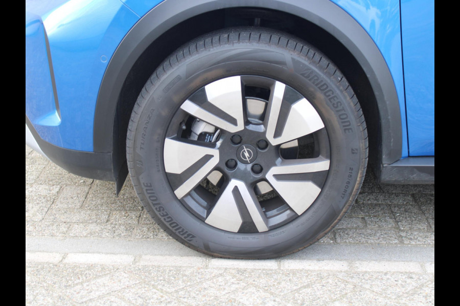 Opel Frontera 1.2 Turbo Hybrid GS 7p. | APPLE CARPLAY |