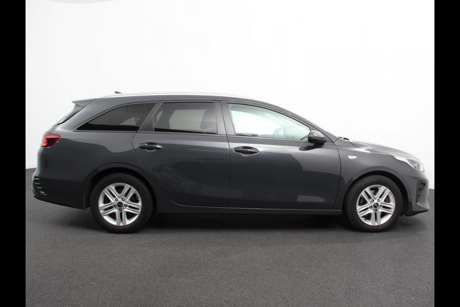 Kia Ceed Sportswagon 1.0 T-GDi 120pk Vision | Navigatie | Apple Carplay/Android Auto | Camera | Climate Control | Extra Getint glas