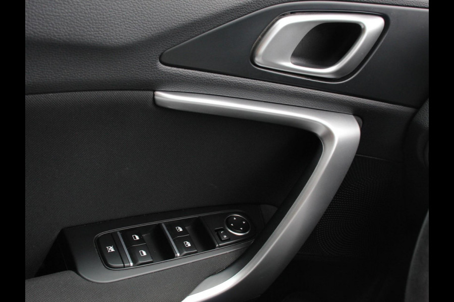 Kia Ceed Sportswagon 1.0 T-GDi 120pk Vision | Navigatie | Apple Carplay/Android Auto | Camera | Climate Control | Extra Getint glas