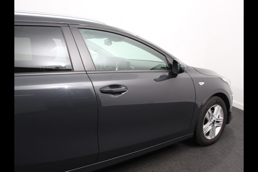 Kia Ceed Sportswagon 1.0 T-GDi 120pk Vision | Navigatie | Apple Carplay/Android Auto | Camera | Climate Control | Extra Getint glas