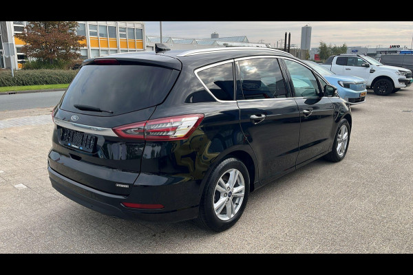 Ford S-Max 2.5 FHEV Titanium 7P 190pk | SYNC 3 Navigatie | Apple Carplay/Android Auto | 7 Persoons! | Camera