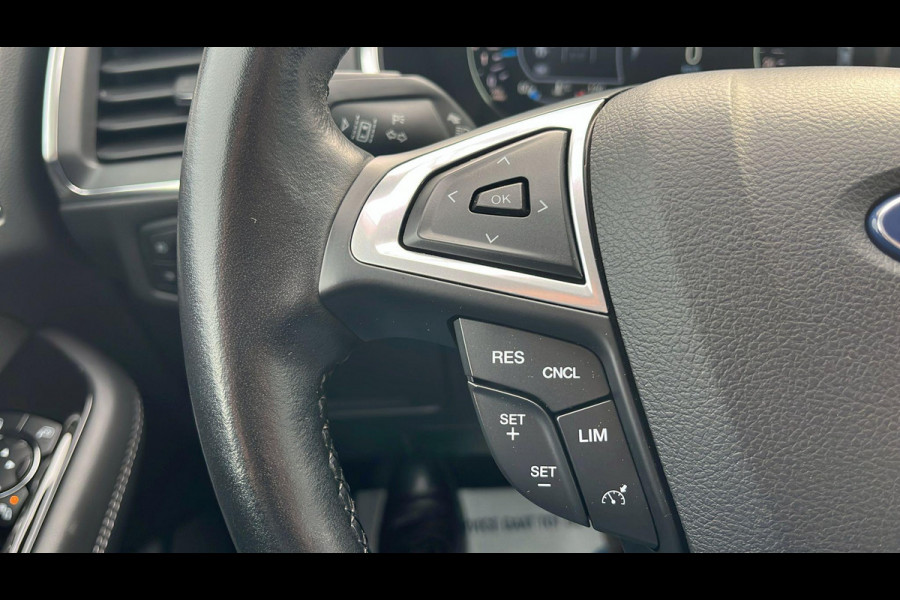 Ford S-Max 2.5 FHEV Titanium 7P 190pk | SYNC 3 Navigatie | Apple Carplay/Android Auto | 7 Persoons! | Camera