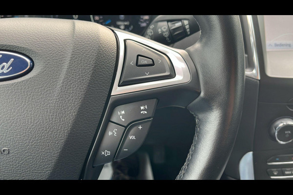 Ford S-Max 2.5 FHEV Titanium 7P 190pk | SYNC 3 Navigatie | Apple Carplay/Android Auto | 7 Persoons! | Camera