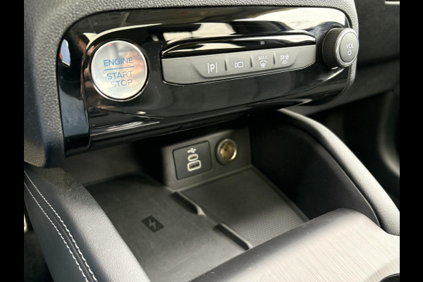 Ford Kuga 2.5 FHEV Active X Zuid | 190pk | Driver Assistance Pack | Technology Pack | Winterpack | Panoramadak | All Weather Banden | Geen stekker nodig