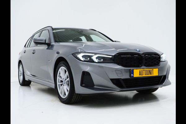 BMW 3 Serie Touring 320e LCI Shadow Line | Keyless | Camera | BLIS | Widescreen | Carplay | Cruise | DAB | LED