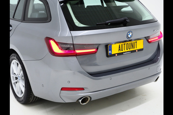 BMW 3 Serie Touring 320e LCI Shadow Line | Keyless | Camera | BLIS | Widescreen | Carplay | Cruise | DAB | LED