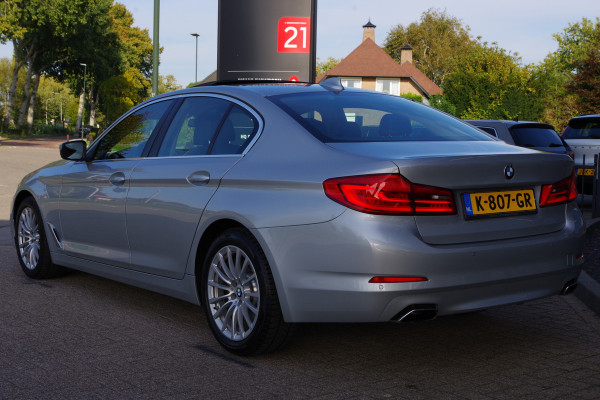 BMW 5 Serie 540i 340 PK xDrive High Executive, Trekhaak, Schuif-Kanteldak, Adap. Cruise Control, Memory