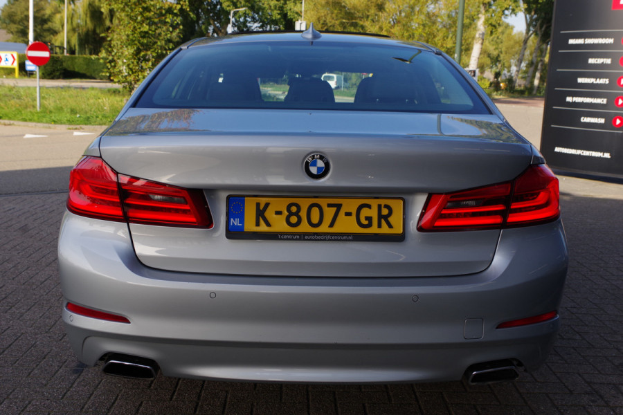 BMW 5 Serie 540i 340 PK xDrive High Executive, Trekhaak, Schuif-Kanteldak, Adap. Cruise Control, Memory