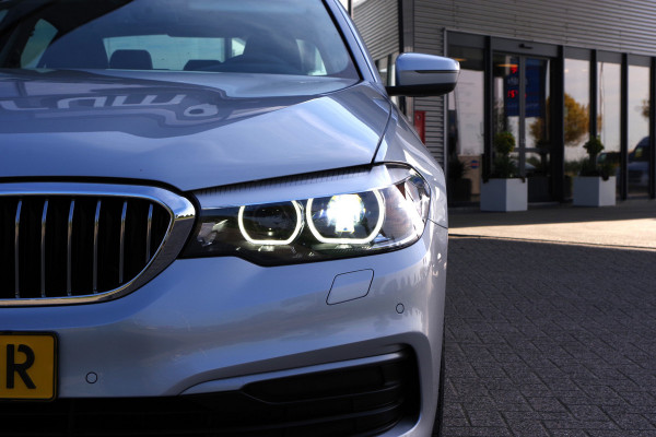 BMW 5 Serie 540i 340 PK xDrive High Executive, Trekhaak, Schuif-Kanteldak, Adap. Cruise Control, Memory