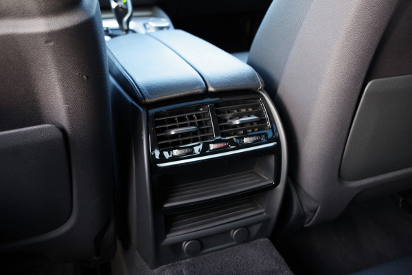 BMW 5 Serie 540i 340 PK xDrive High Executive, Trekhaak, Schuif-Kanteldak, Adap. Cruise Control, Memory