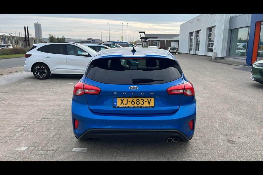 Ford Focus 1.0 EcoBoost ST Line Business 125pk Panorama dak | Achteruitrijcamera | Adaptieve Cruise | Winterpack | Full LED | B&O Audio | 18 inch velgen