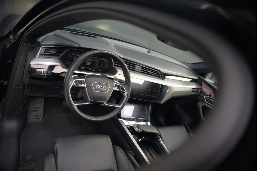Audi e-tron 55 quattro Business edition 95 kWh S-Line | Panoramadak | Bang & Olufsen | Stoelkoeling | Stoelverwarming | Massage | Head-Up Display | 360 Camera | Matrix LED | Luchtvering | Nachtzicht | Memory Seats | Elektrisch Verstelbare Stoele