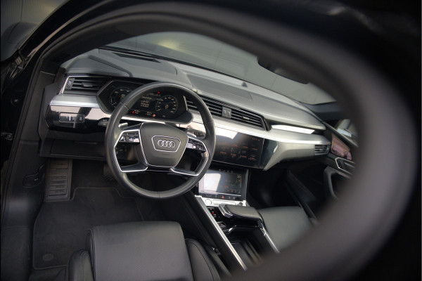 Audi e-tron 55 quattro Business edition 95 kWh S-Line | Panoramadak | Bang & Olufsen | Stoelkoeling | Stoelverwarming | Massage | Head-Up Display | 360 Camera | Matrix LED | Luchtvering | Nachtzicht | Memory Seats | Elektrisch Verstelbare Stoele