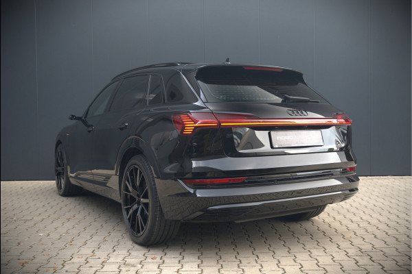 Audi e-tron 55 quattro Business edition 95 kWh S-Line | Panoramadak | Bang & Olufsen | Stoelkoeling | Stoelverwarming | Massage | Head-Up Display | 360 Camera | Matrix LED | Luchtvering | Nachtzicht | Memory Seats | Elektrisch Verstelbare Stoele