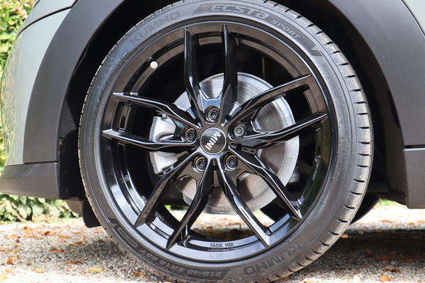 MINI Mini 1.5 One First Essential | Carplay | MINI Mini 1.5 One First Essential | Carplay |