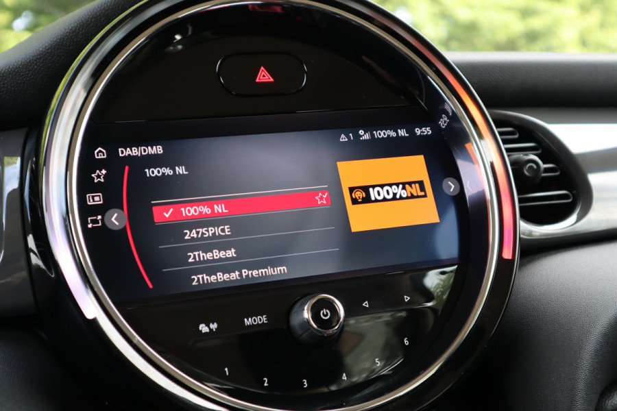 MINI Mini 1.5 One First Essential | Carplay | MINI Mini 1.5 One First Essential | Carplay |