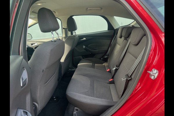 Ford Focus BWJ 2018 | 1.0 126PK Titanium | TREKHAAK | CAMERA  | CLIMA | NAVI | CARPLAY | SPORTSTOELEN | CRUISE | PDC 2X
