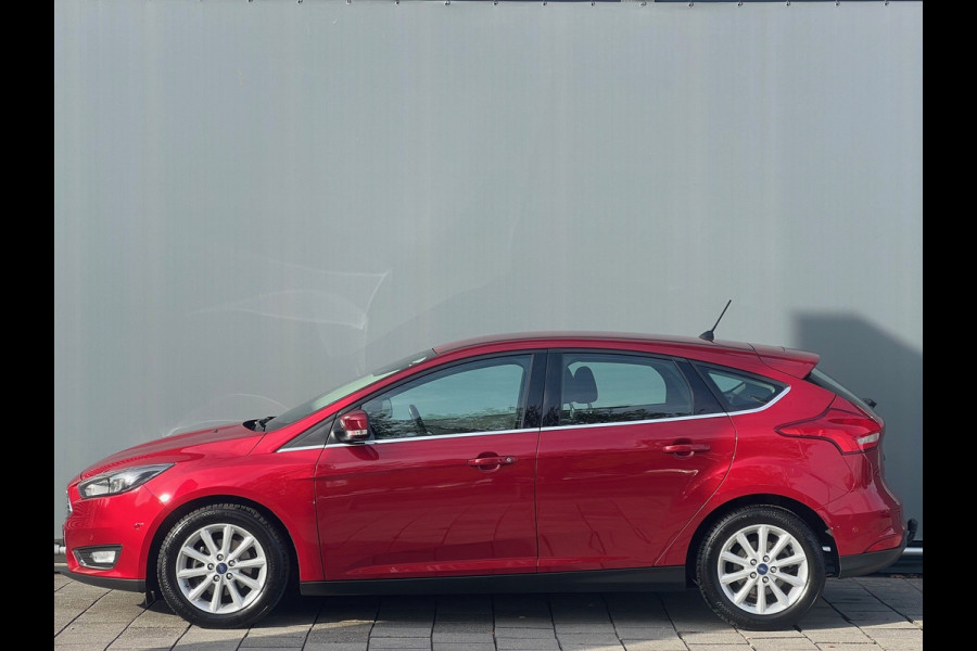 Ford Focus BWJ 2018 | 1.0 126PK Titanium | TREKHAAK | CAMERA  | CLIMA | NAVI | CARPLAY | SPORTSTOELEN | CRUISE | PDC 2X