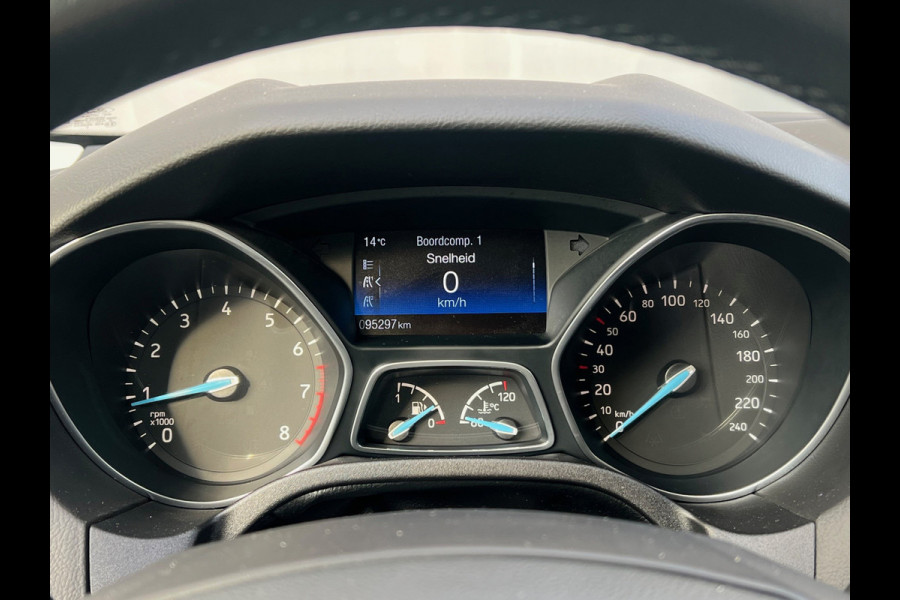 Ford Focus BWJ 2018 | 1.0 126PK Titanium | TREKHAAK | CAMERA  | CLIMA | NAVI | CARPLAY | SPORTSTOELEN | CRUISE | PDC 2X