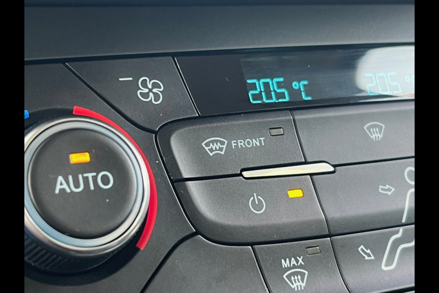 Ford Focus BWJ 2018 | 1.0 126PK Titanium | TREKHAAK | CAMERA  | CLIMA | NAVI | CARPLAY | SPORTSTOELEN | CRUISE | PDC 2X