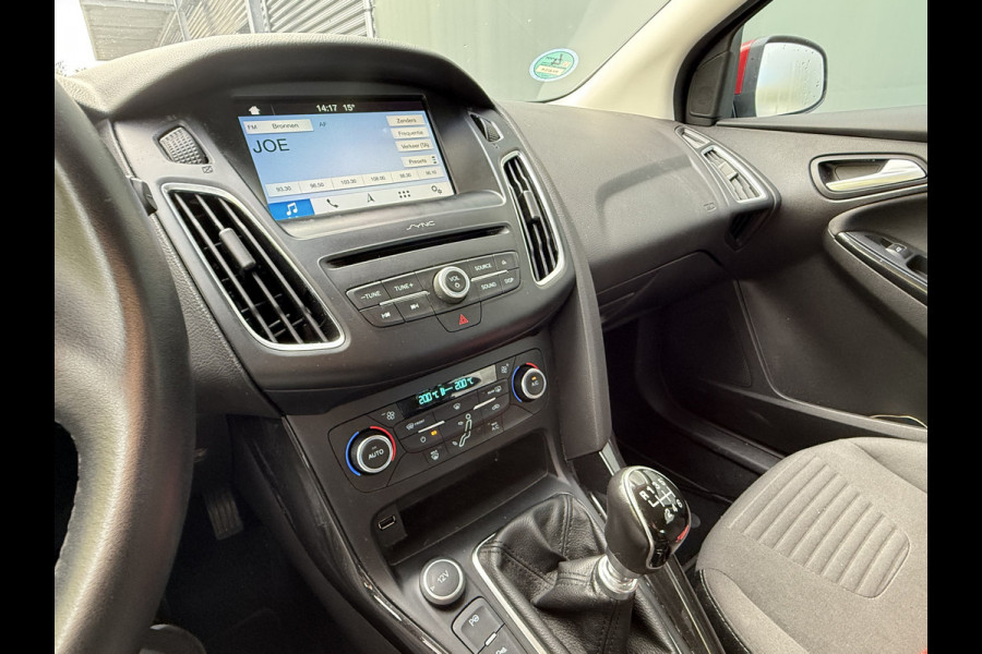 Ford Focus BWJ 2018 | 1.0 126PK Titanium | TREKHAAK | CAMERA  | CLIMA | NAVI | CARPLAY | SPORTSTOELEN | CRUISE | PDC 2X