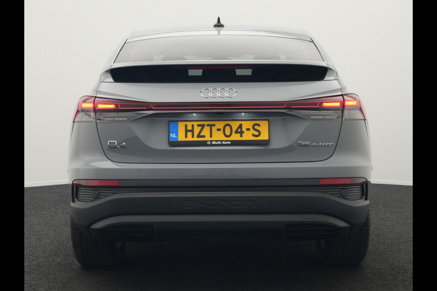 Audi Q4 Sportback e-tron 35 Edition 55 kWh 170pk Dealer O.H INCL BTW | Adaptive Cruise | Camera | Verwarmde Stoelen | Virtual | Front Assist | Navigatie | DAB |