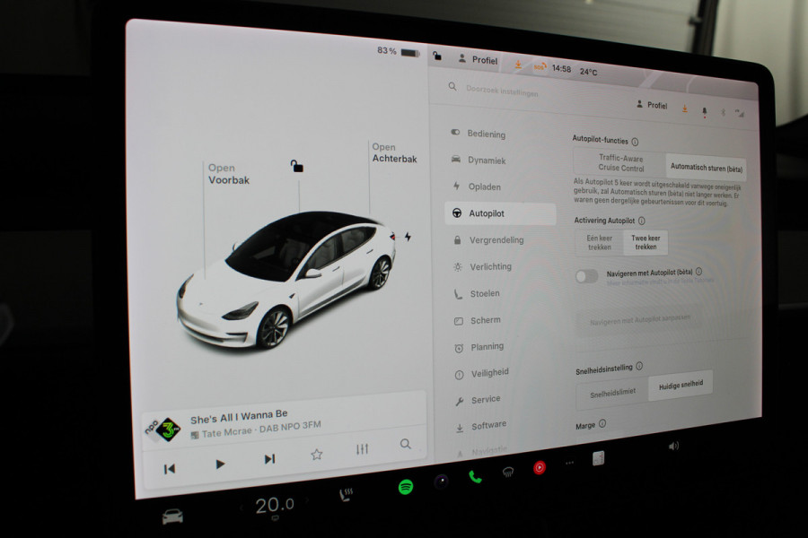 Tesla Model 3 Long Range AWD 75 kWh
