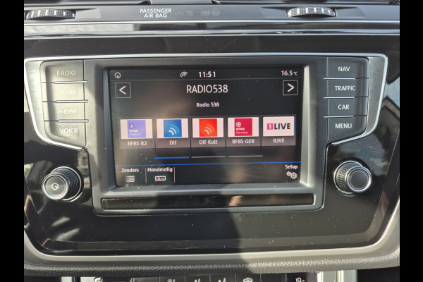 Volkswagen Touran 1.2 TSI 7persoons,clima,wegklapbare trekhaak,stoelverwarming,parkeersensoren