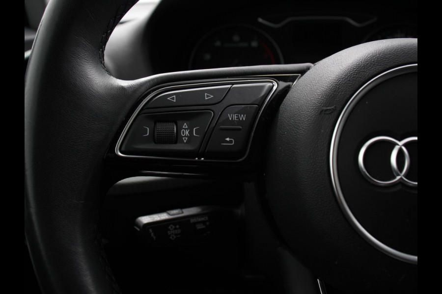 Audi Q2 35 TFSI 150pk Automaat S Edition Audi Q2 35 TFSI S Edition | Navigatie | Camera | Adaptive Cruise Control | LED Matrix | Elektrische Achterklep | Keyless Entry |